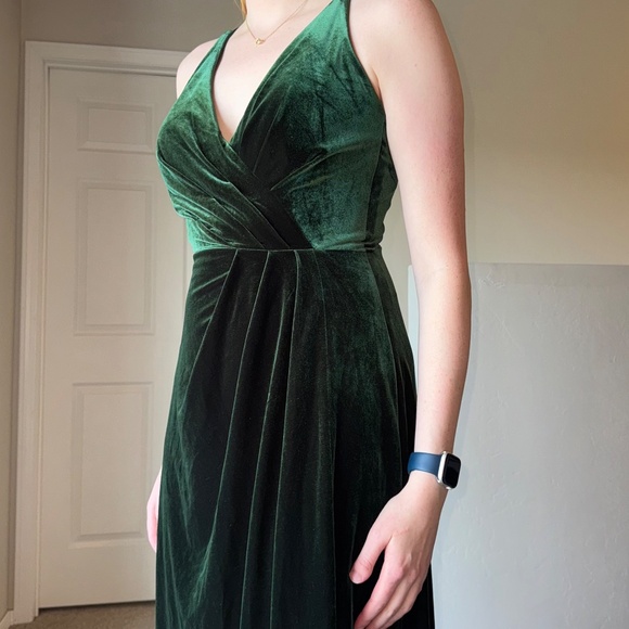 ✨✨Jasmine B2 Dress Hunter Green Velvet Stretch Spaghetti Strap Party SZ 8 10 - Picture 3 of 9
